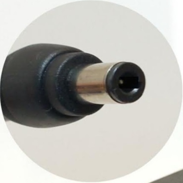 Adaptador para Computadora Portátil OVALTECH 16V/3.75AH