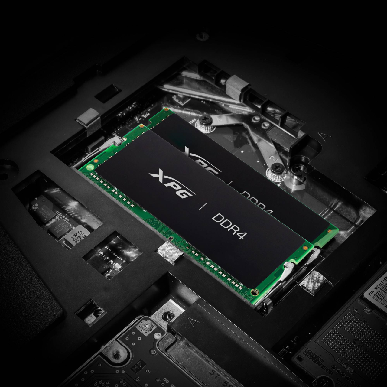 Memorias RAM ADATA AX4S32008G22-SBHN