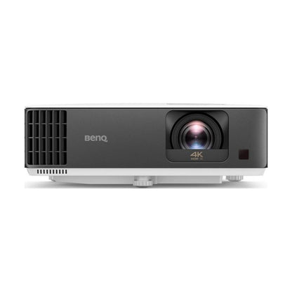 Proyector BENQ TK700STi DLP 4K de Tiro Corto y 3000 Lúmenes ANSI (9H.JNL77.17L)