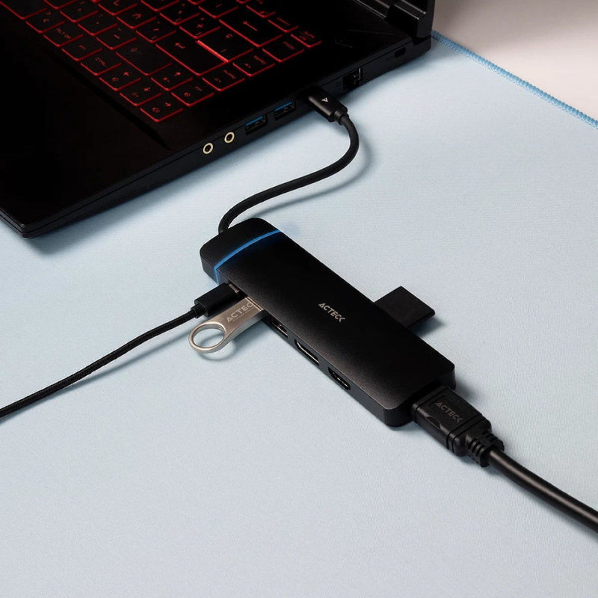Hub USB ACTECK DH676 3.0 GATE 8V DH676 ACTECK Elite Series Hub 8 en 1 (AC-936477)